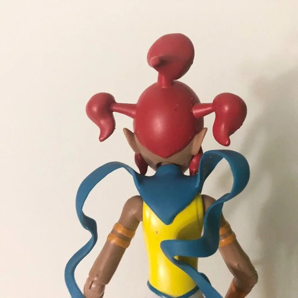 Mysticons  Action Figure Piper 6.5 Inch Figure Playmates - Picture 5 of 15